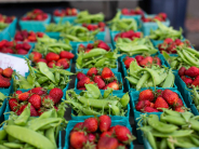Cornelius Farmers Market berries